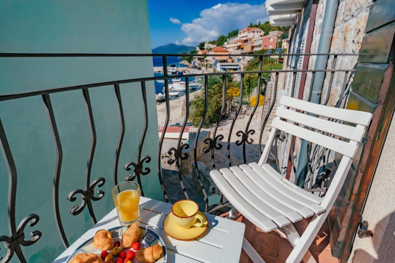 Apartments Bigovo Veljic 티바트 외부 사진
